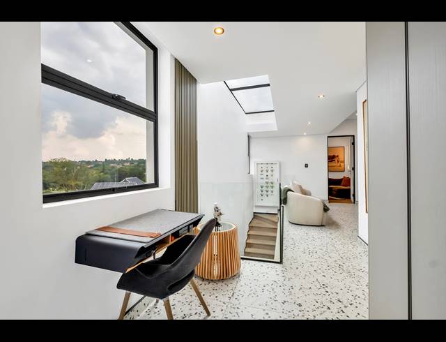 4 BEDROOM HOUSE FOR SALE IN HELDERFONTEIN ESTATE